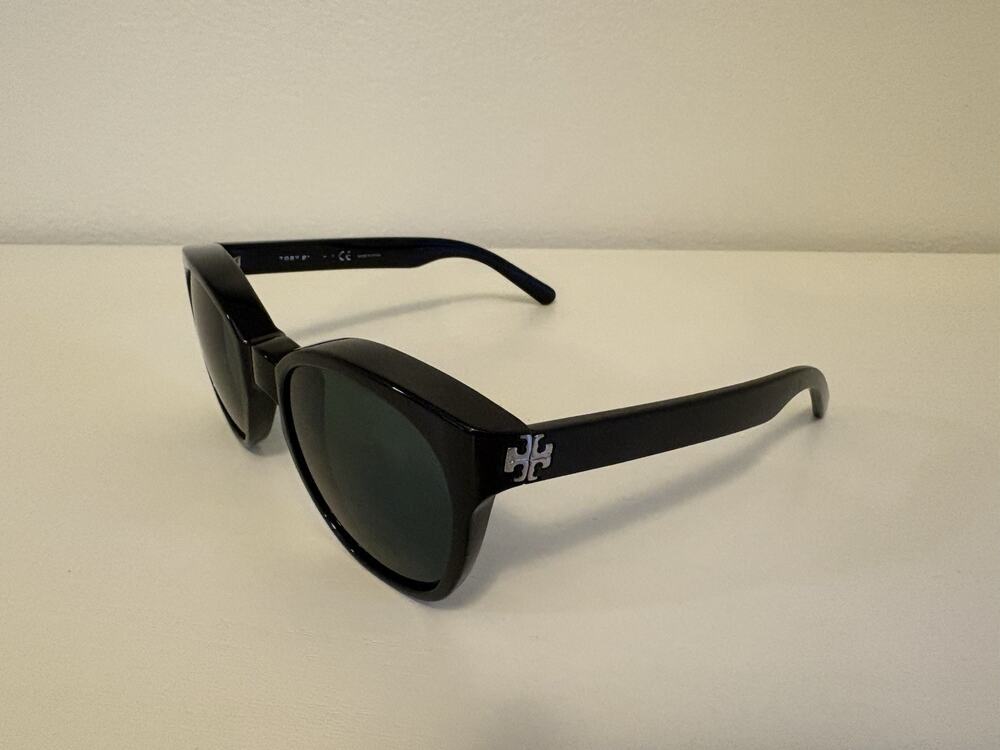 Tory Burch TY9015 Black Cat Eye Sunglasses Classic Designer